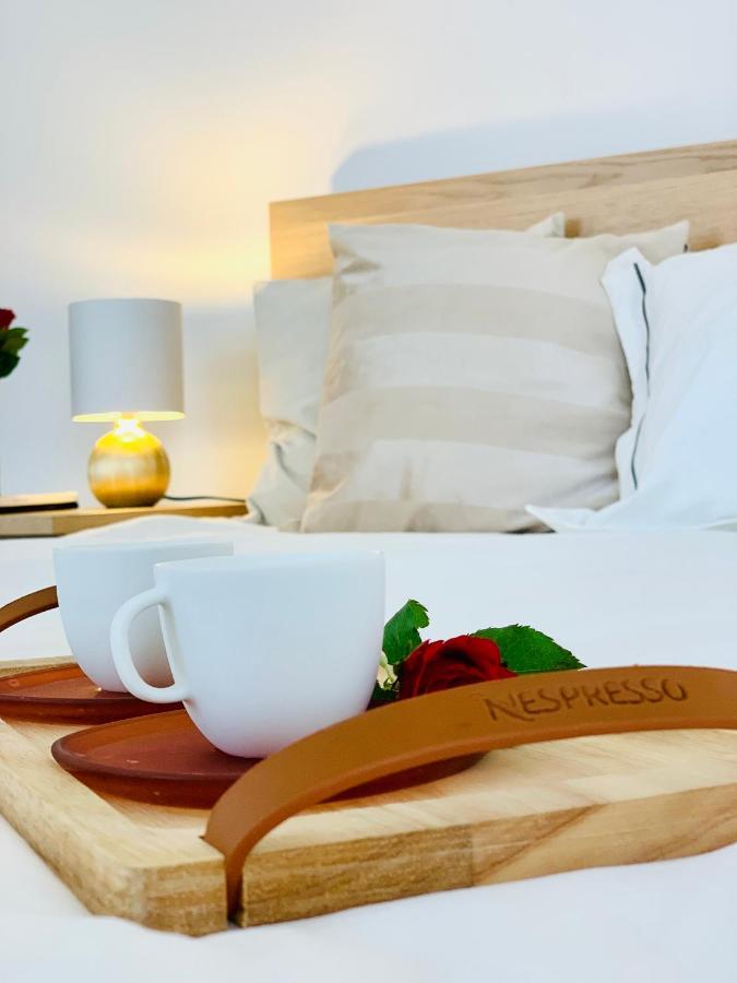 Apartament W Centrum Miasta Z Darmowym Parkingiem Dla Dwojga -Apartamenty Pod Zlotym Lwem Klodzko Ngoại thất bức ảnh